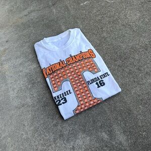 Vintage 1998 Tennessee Volunteers National Champions Shirt